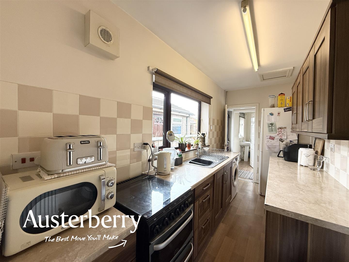 2 bed property in Weston Coyney Road, Stoke-On-Trent